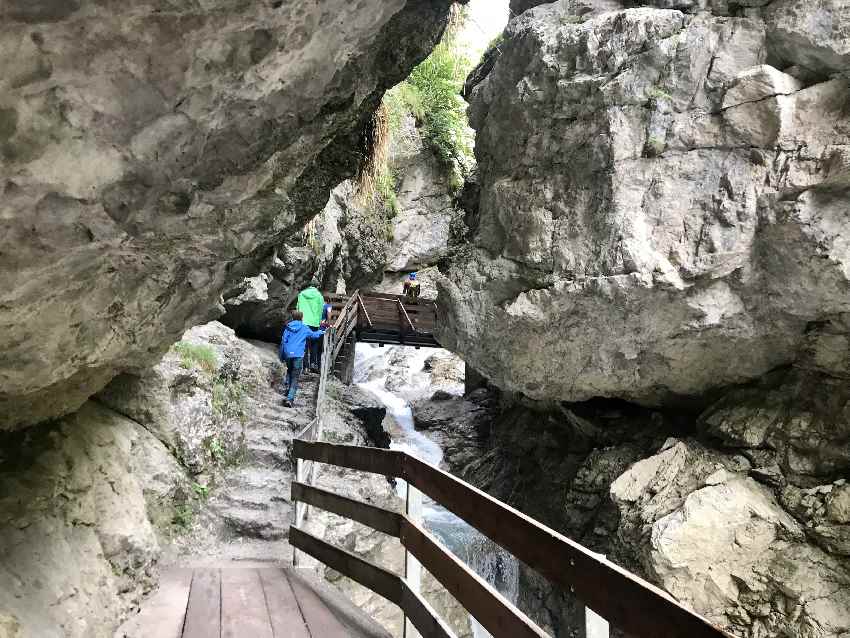 Gehört zu den Top Imst Sehenswürdigkeiten - die Schlucht in den Lechtaler Alpen