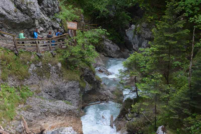 Im oberen Bereich der Wanderung durch die Wolfsklamm in Tirol