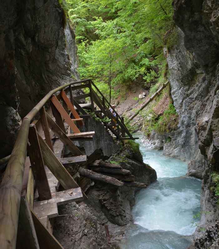 Durch das Karwendel hinauf in der Wolfsklamm wandern