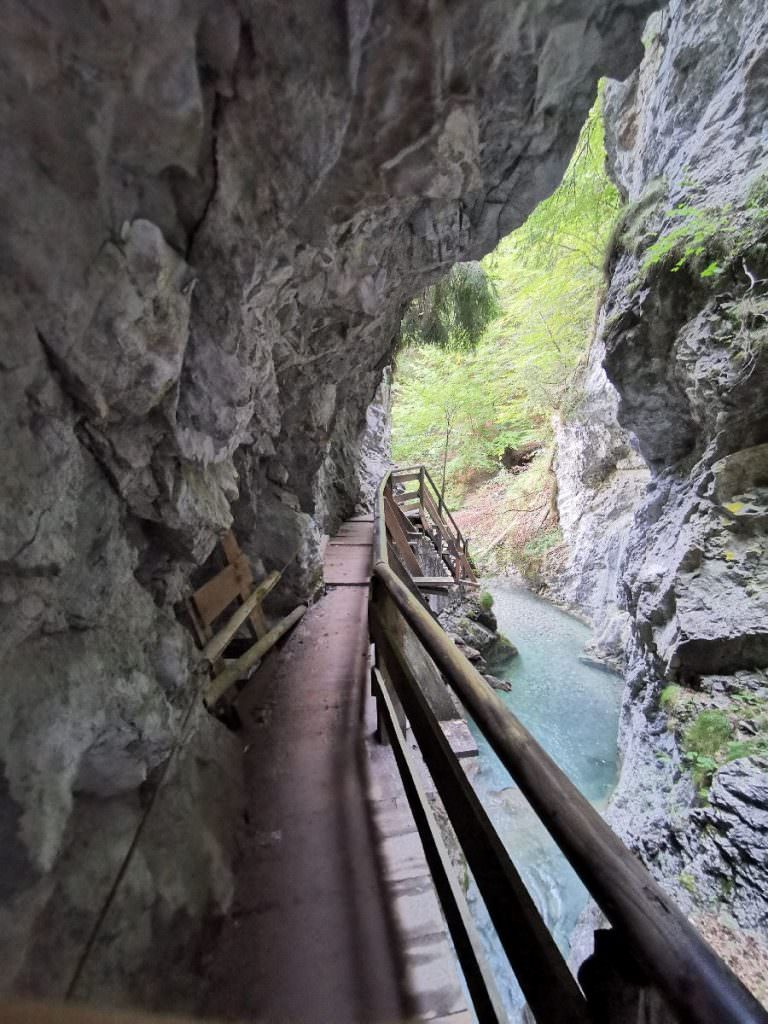 Wolfsklamm wandern - das ist der Beginn der Schlucht zum Klamm wandern