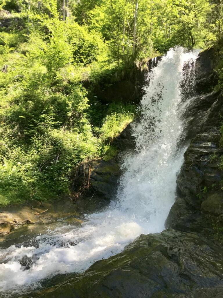 Wasserfall Zillertal: Ein Wasserfall unterhalb des Schleierfall in Hart
