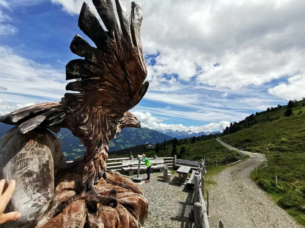 Eine der Stationen am Hubertus Wildtierpfad im Zillertal