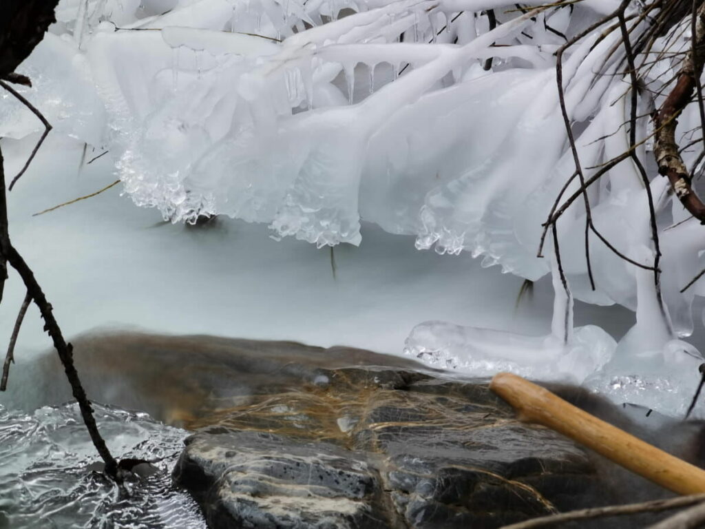 Wolfsklamm Winter Erlebnis? Hier am Eingang der Klamm der winterliche Stallenbach